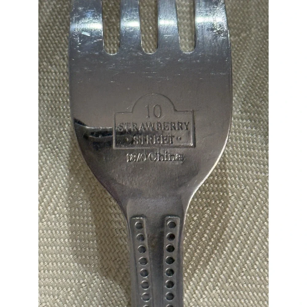 10 Strawberry Street Beaded Edge Dinner Forks Set of‎ 4 Stainless Steel